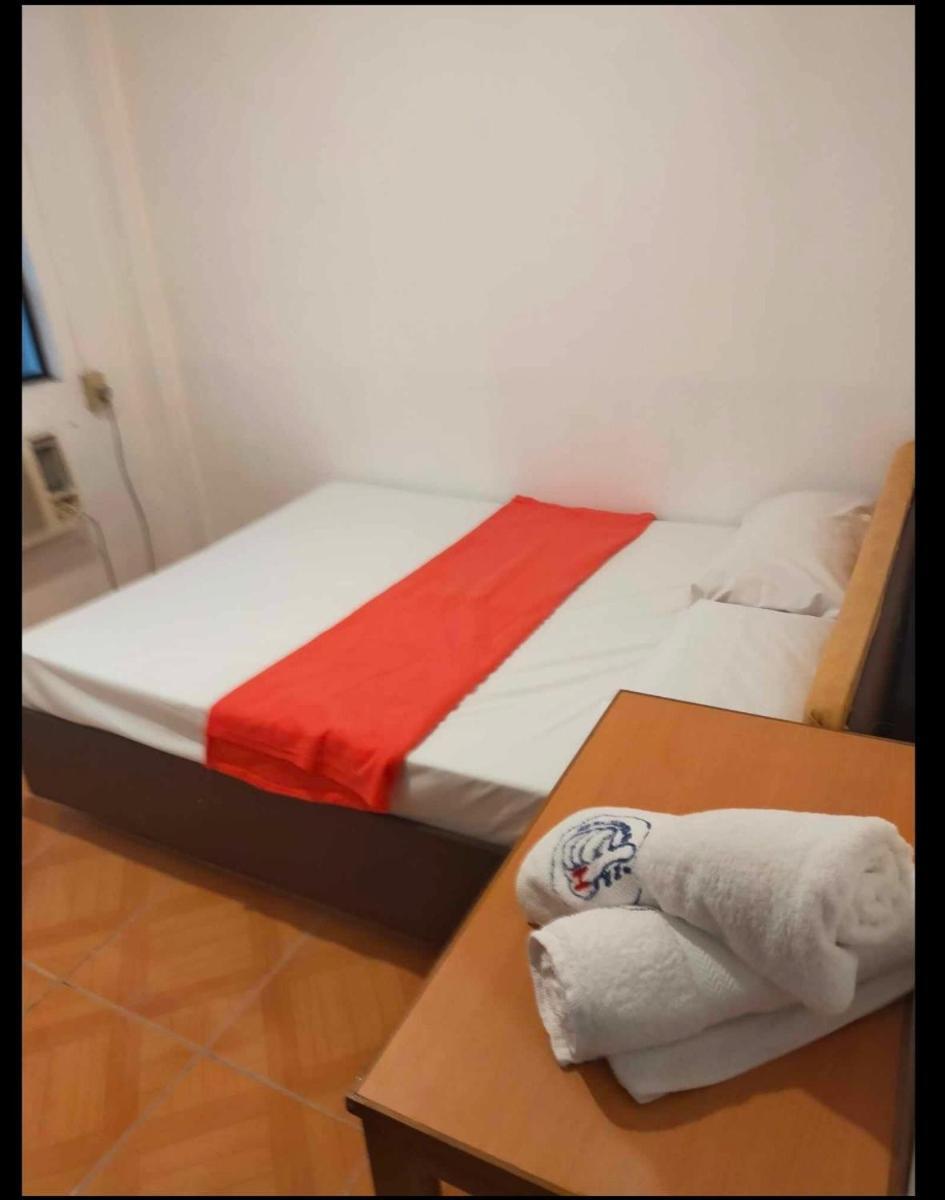 Auzone Inn Budget Hometel Daraga  Exterior photo